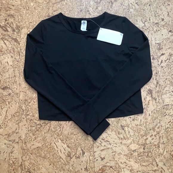 Athleta Womens Black Cropped Avery L/S Twisted Top - Picture 4 of 5